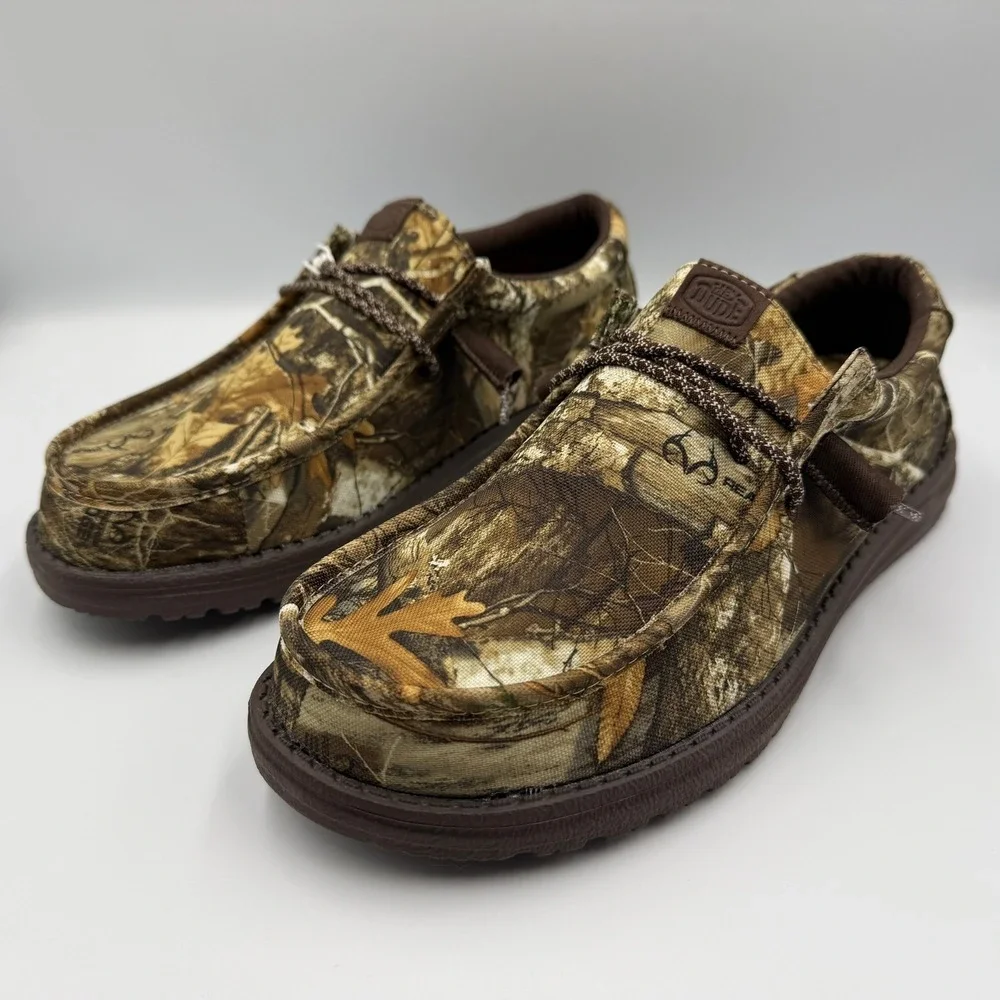 Hey Dude Wally Realtree Edge Men Size 8 Brown/Natural Camo Loafers 41274-21S NEW
